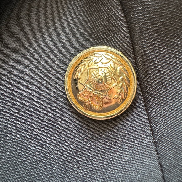 Black blazer with gold buttons - Picture 4 of 6